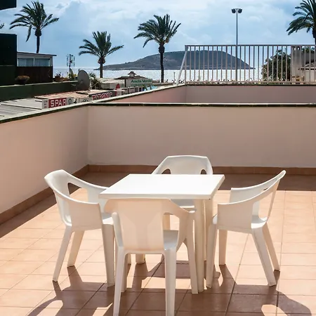 Neighbours * Magaluf (Mallorca)