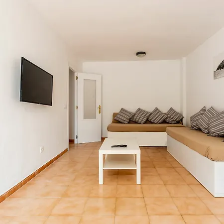 Neighbours Apartment *